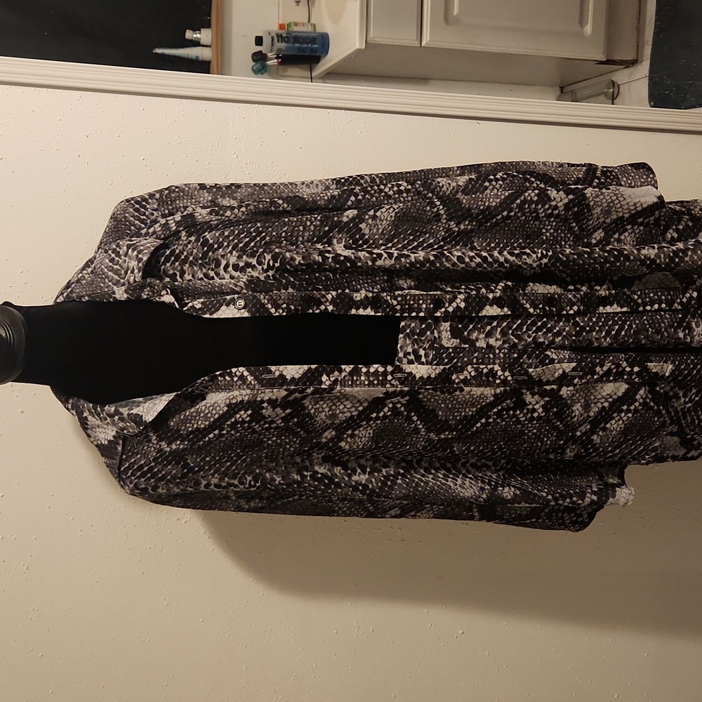 Snakeskin Pants set
